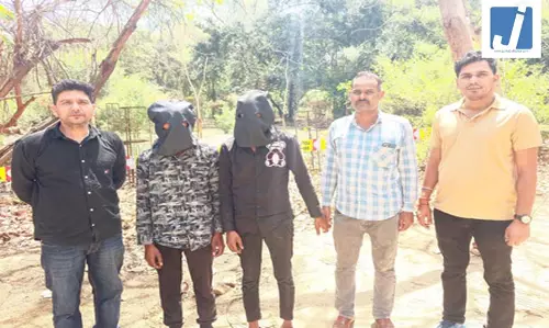 पुलिस ने कच्छा-बनियान गिरोह का भंडाफोड़ किया, मुठभेड़ के बाद 6 गिरफ्तार पुलिस ने कच्छा-बनियान गिरोह का भंडाफोड़ किया, मुठभेड़ के बाद 6 गिरफ्तार
