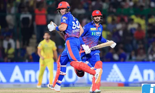 IPL 2026 DC VS CSK : दिल्ली कैपिटल्स 155/7 पर सिमटी, 156 रन का लक्ष्य IPL 2026 DC VS CSK : दिल्ली कैपिटल्स 155/7 पर सिमटी, 156 रन का लक्ष्य