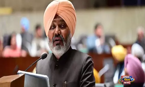 हरपाल चीमा का आरोप: BJP परोक्ष शासन चाहती है, AAP छोड़ने वाले सांसदों को बताया “गद्दार” हरपाल चीमा का आरोप: BJP परोक्ष शासन चाहती है, AAP छोड़ने वाले सांसदों को बताया “गद्दार”