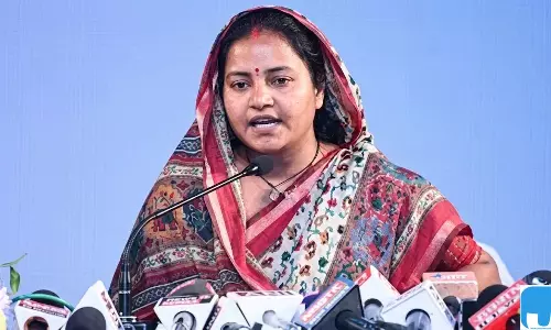 नाबालिक से दुष्कर्म में चचेरे दादा पर केस दर्ज, मंत्री लक्ष्मी राजवाड़े ने दिए सख्त निर्देश नाबालिक से दुष्कर्म में चचेरे दादा पर केस दर्ज, मंत्री लक्ष्मी राजवाड़े ने दिए सख्त निर्देश