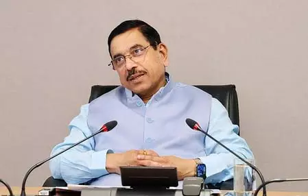 केरल के बाहर कांग्रेस का ‘कोई अस्तित्व नहीं’, कर्नाटक में भी होगी हार: प्रल्हाद जोशी केरल के बाहर कांग्रेस का ‘कोई अस्तित्व नहीं’, कर्नाटक में भी होगी हार: प्रल्हाद जोशी