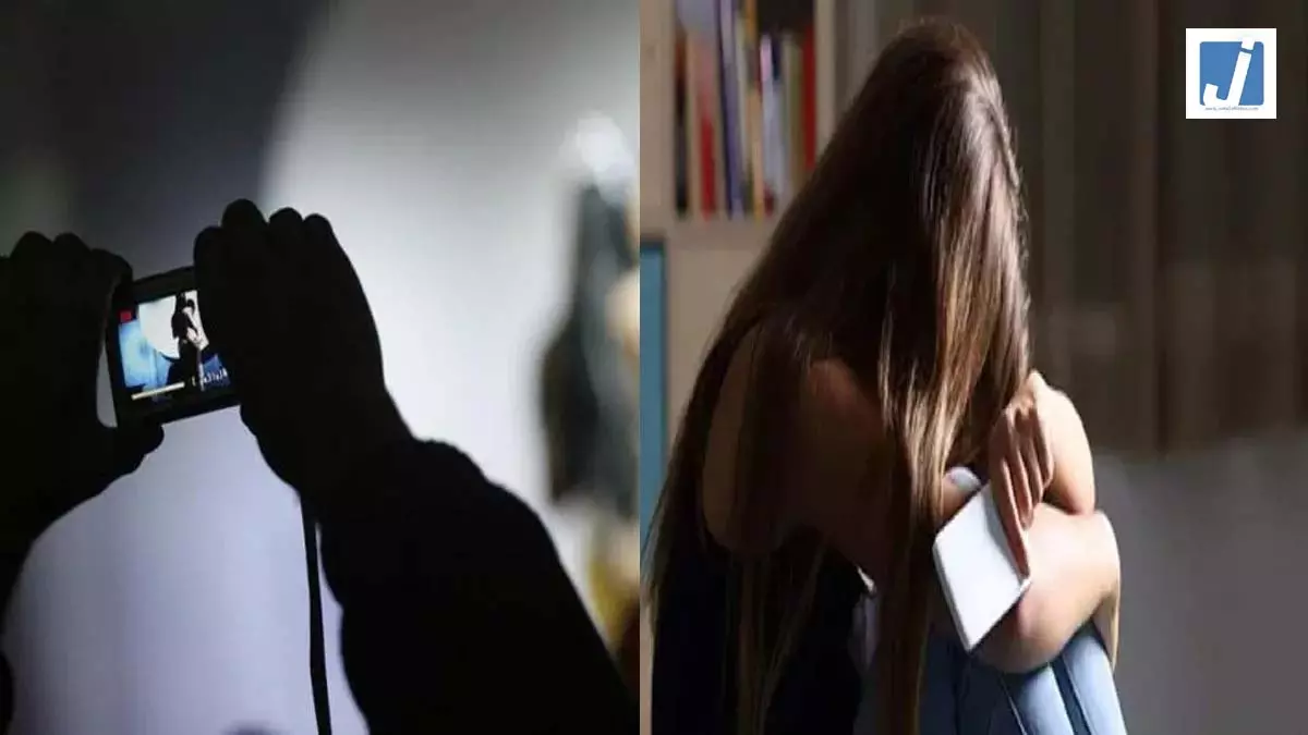 OMG! साइबर ठगी, इंस्टाग्राम पर ‘ज्योतिषी किन्नर मां’ नाम की फर्जी आईडी से बनाया निशाना OMG! साइबर ठगी, इंस्टाग्राम पर ‘ज्योतिषी किन्नर मां’ नाम की फर्जी आईडी से बनाया निशाना