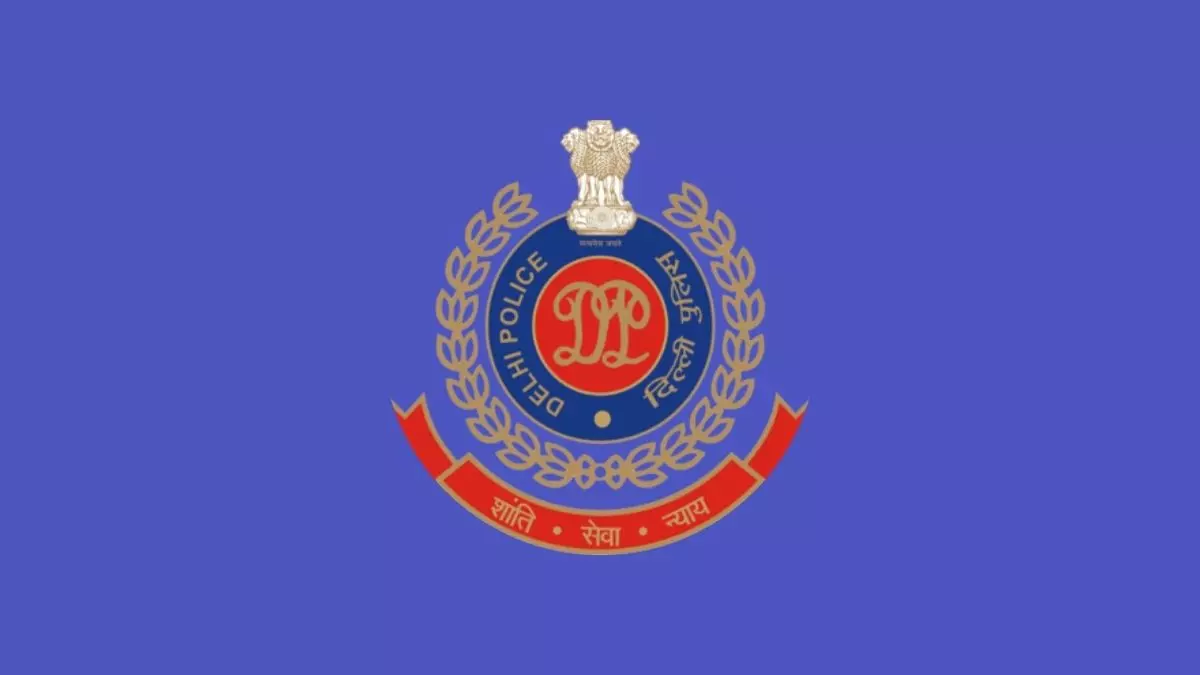 New Delhi: इंस्पेक्टर की तेजी से सड़क हादसे में घायल को मिली नई जिंदगी New Delhi: इंस्पेक्टर की तेजी से सड़क हादसे में घायल को मिली नई जिंदगी
