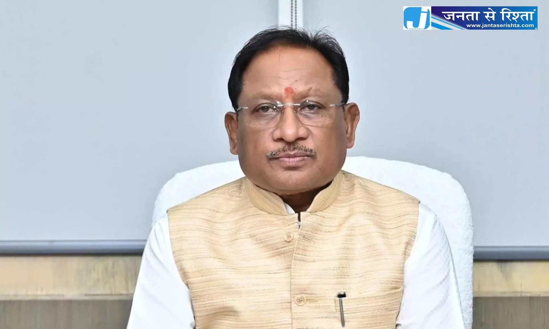 CM साय के निर्देश के बाद पत्थलगांव-कुनकुरी सड़क मरम्मत में आई तेजी CM साय के निर्देश के बाद पत्थलगांव-कुनकुरी सड़क मरम्मत में आई तेजी