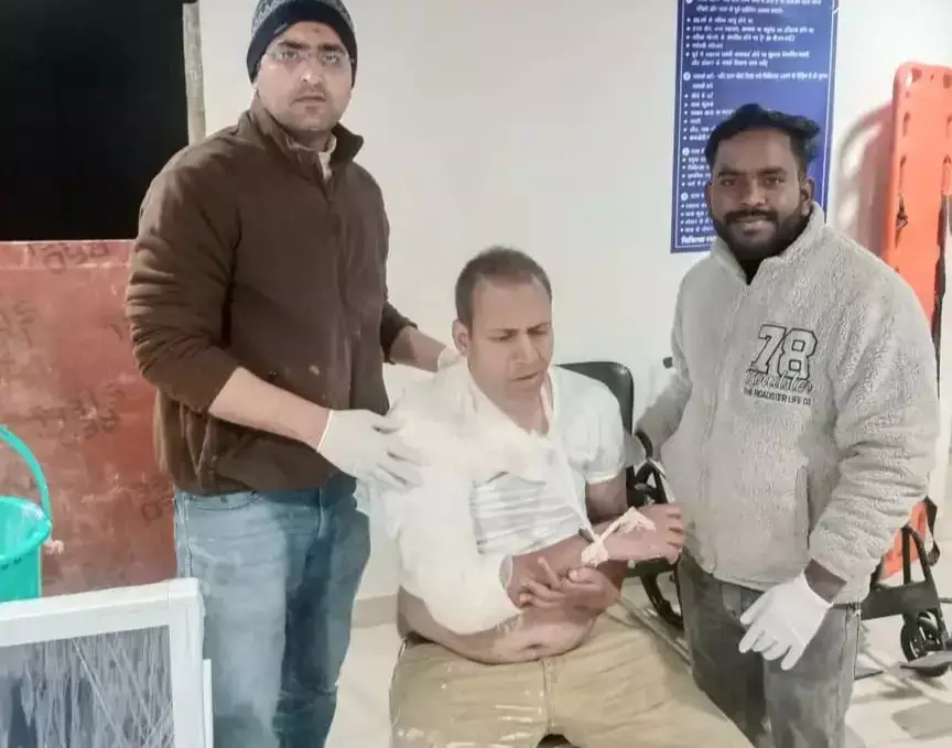 Guptkashi: यात्रियों संग स्थानीय लोगों को मिल रही बेहतर स्वास्थ्य सुविधा Guptkashi: यात्रियों संग स्थानीय लोगों को मिल रही बेहतर स्वास्थ्य सुविधा