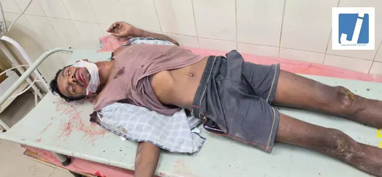 अस्पताल की तीसरी मंजिल से मरीज का परिजन कूदा, मची अफरातफरी अस्पताल की तीसरी मंजिल से मरीज का परिजन कूदा, मची अफरातफरी