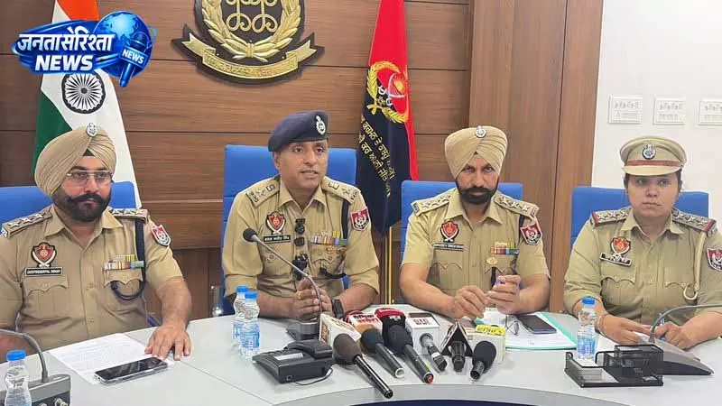 Ludhiana में किसान की हत्या, आरोपी दंपत्ति हिरासत में Ludhiana में किसान की हत्या, आरोपी दंपत्ति हिरासत में