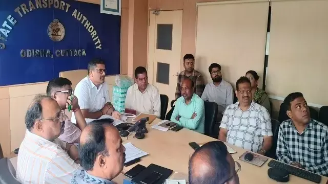 “संविधान में हर बात का ज़िक्र है”: ममता बनर्जी के इस्तीफे से इनकार पर Suvendu Adhikari का बयान “संविधान में हर बात का ज़िक्र है”: ममता बनर्जी के इस्तीफे से इनकार पर Suvendu Adhikari का बयान