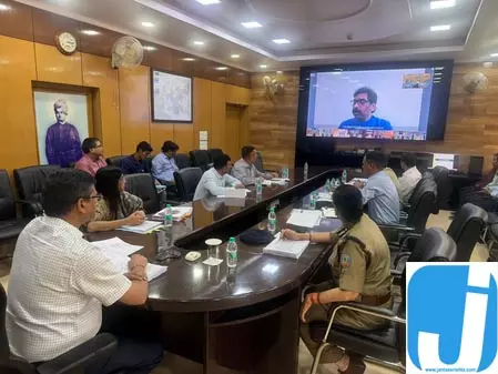 अपराध और नशीले पदार्थों के कारोबार पर सख्ती से रोक लगाएं, सीएम सोरेन ने दिए निर्देश अपराध और नशीले पदार्थों के कारोबार पर सख्ती से रोक लगाएं, सीएम सोरेन ने दिए निर्देश