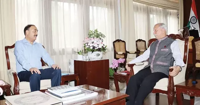 Arunachal: राज्यपाल ने डीजीपी के साथ राज्य के सुरक्षा परिदृश्य की समीक्षा की Arunachal: राज्यपाल ने डीजीपी के साथ राज्य के सुरक्षा परिदृश्य की समीक्षा की