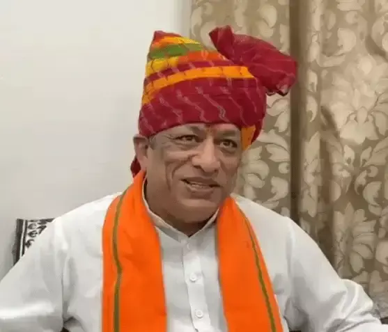 Jaipur: विकसित ग्राम 2026 रथ यात्रा में मंत्री की भागीदारी Jaipur: विकसित ग्राम 2026 रथ यात्रा में मंत्री की भागीदारी