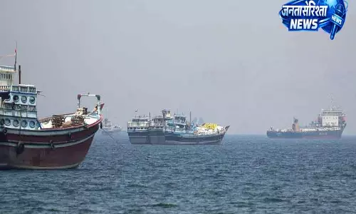 Iran ने होर्मुज में नए ट्रांज़िट नियम लागू किए