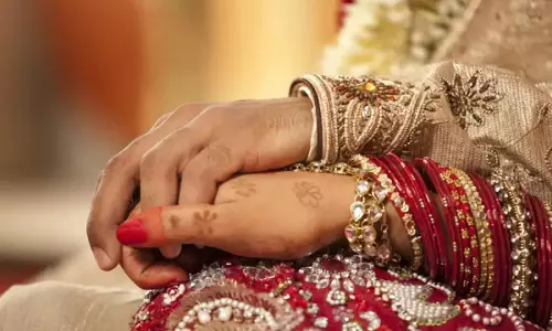 शौच का बहाना और भागी दुल्हन, सुहागरात के दिन कांड शौच का बहाना और भागी दुल्हन, सुहागरात के दिन कांड
