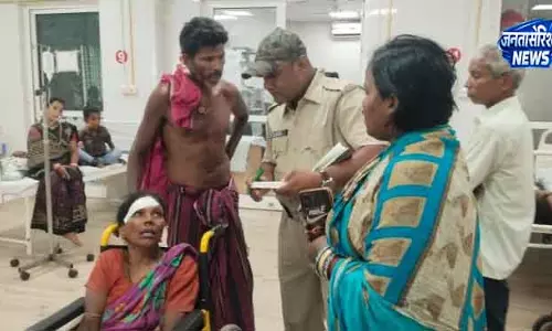 Nayagarh कंगारू कोर्ट: गांववालों के हमले में तीन महिलाएं घायल Nayagarh कंगारू कोर्ट: गांववालों के हमले में तीन महिलाएं घायल