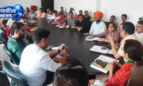 Baru ने प्रेरित किया कार्यकर्ताओं को, देश के विकास में आपका योगदान अहम Baru ने प्रेरित किया कार्यकर्ताओं को, देश के विकास में आपका योगदान अहम