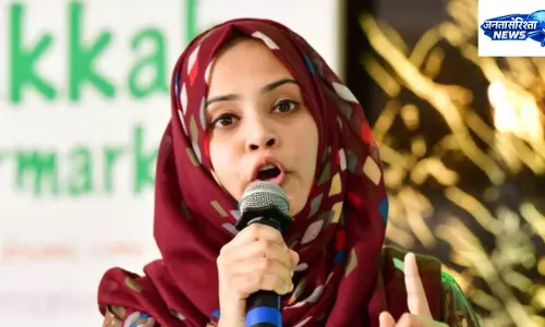 IUML की पहली महिला MLA फातिमा ताहिलिया ने साइबर बुलिंग के खिलाफ बिल को प्राथमिकता दी IUML की पहली महिला MLA फातिमा ताहिलिया ने साइबर बुलिंग के खिलाफ बिल को प्राथमिकता दी