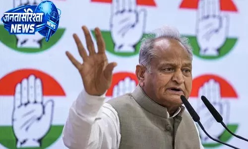 गहलोत का BJP विधायक के आंगनवाड़ी भोजन बयान पर हमला गहलोत का BJP विधायक के आंगनवाड़ी भोजन बयान पर हमला