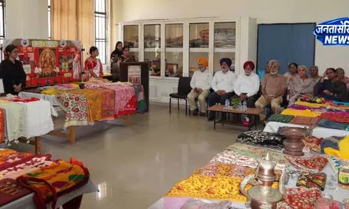 PAU के फैब्रिक्स प्रदर्शनी से चमका नेशनल टेक्सटाइल्स डे PAU के फैब्रिक्स प्रदर्शनी से चमका नेशनल टेक्सटाइल्स डे