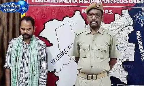 Kandhamal में अवैध हथियार बनाने वाली फैक्ट्री सील, 1 व्यक्ति हिरासत में Kandhamal में अवैध हथियार बनाने वाली फैक्ट्री सील, 1 व्यक्ति हिरासत में