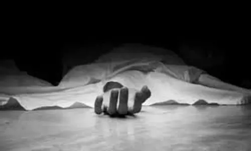 Kaithal: विवाहिता की मौत से सनसनी, पति समेत तीन पर आरोप Kaithal: विवाहिता की मौत से सनसनी, पति समेत तीन पर आरोप