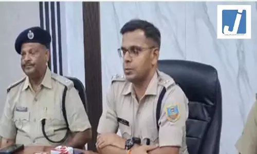 पाकिस्तान में जैश से जुड़ा वासेपुर का गैंगस्टर प्रिंस खान, अब आतंकी घोषित करने की तैयारी, गैंग के गुर्गे मेजर ने उगले कई राज पाकिस्तान में जैश से जुड़ा वासेपुर का गैंगस्टर प्रिंस खान, अब आतंकी घोषित करने की तैयारी, गैंग के गुर्गे मेजर ने उगले कई राज