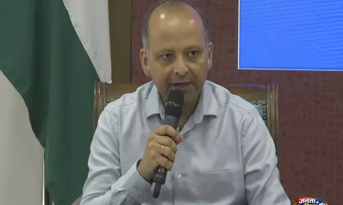 खाड़ी क्षेत्र में भारतीय नाविक सुरक्षित, पिछले 48 घंटों में कोई घटना नहीं: Shipping Ministry खाड़ी क्षेत्र में भारतीय नाविक सुरक्षित, पिछले 48 घंटों में कोई घटना नहीं: Shipping Ministry