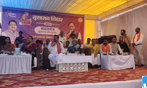 अवैध शराब कारोबार पर मंत्री दयाल दास बघेल सख्त अवैध शराब कारोबार पर मंत्री दयाल दास बघेल सख्त