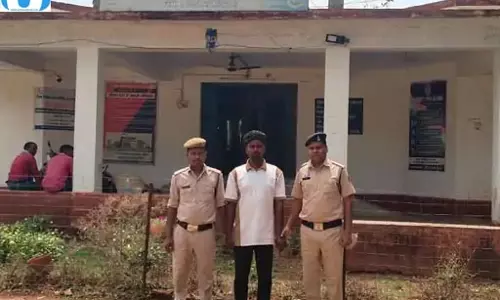 शादी का झांसा देकर युवती से 3 साल तक दुष्कर्म, आरोपी गिरफ्तार शादी का झांसा देकर युवती से 3 साल तक दुष्कर्म, आरोपी गिरफ्तार