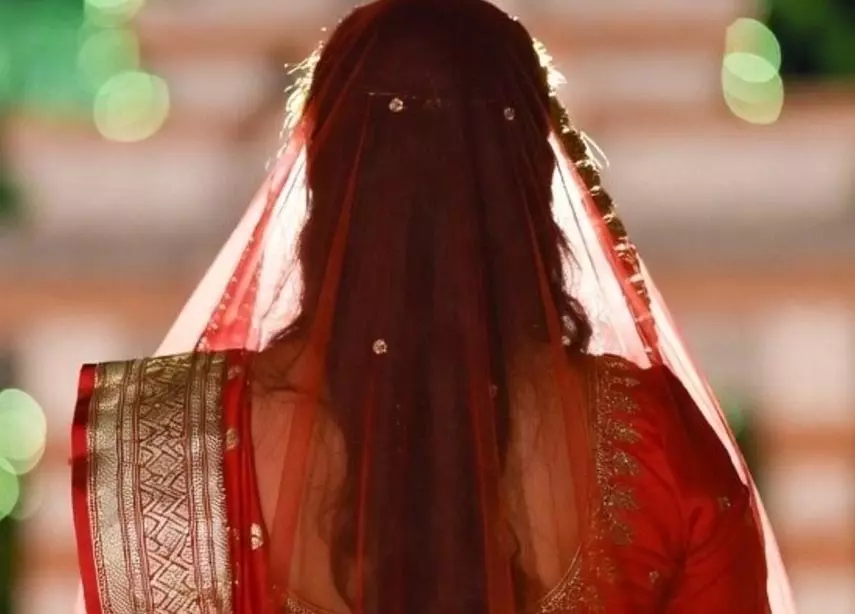 ये लड़की 9वीं बार शादी करने जा रही थी, लुटेरी दुल्हन एक्सपोज़ ये लड़की 9वीं बार शादी करने जा रही थी, लुटेरी दुल्हन एक्सपोज़