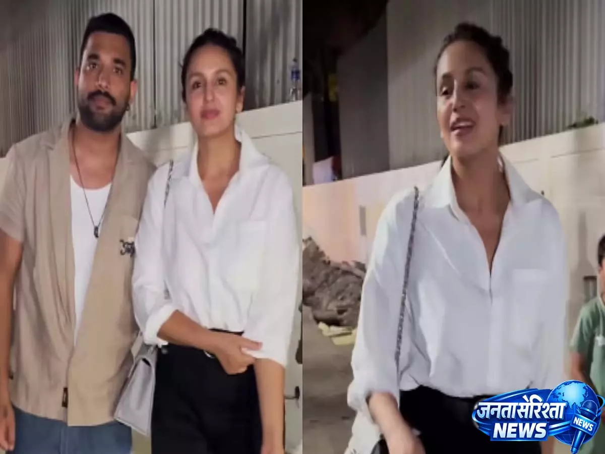 Huma Qureshi ने रचित सिंह से शादी की अफवाहों पर सवालों को किया नज़रअंदाज़ - VIDEO Huma Qureshi ने रचित सिंह से शादी की अफवाहों पर सवालों को किया नज़रअंदाज़ - VIDEO