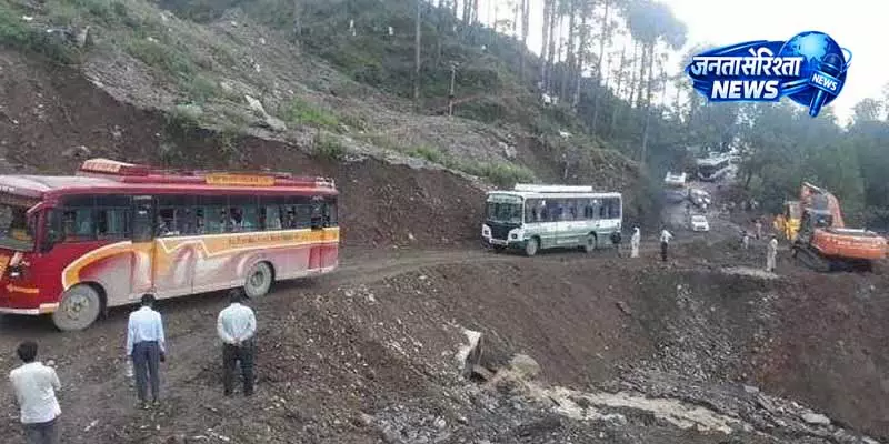 Himachal में फोर-लेन रोड के नए अलाइनमेंट से स्थानीय चिंतित Himachal में फोर-लेन रोड के नए अलाइनमेंट से स्थानीय चिंतित