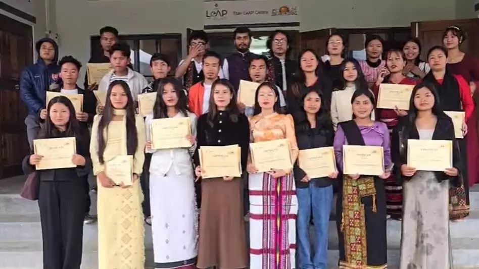 Kangpokpi में स्किल ट्रेनिंग कार्यक्रम, युवाओं को आत्मनिर्भर बनाने की पहल शुरू Kangpokpi में स्किल ट्रेनिंग कार्यक्रम, युवाओं को आत्मनिर्भर बनाने की पहल शुरू