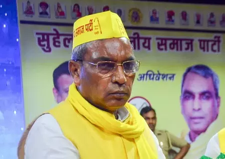 राजभर का अखिलेश पर तंज, बोले - 2027 हार की तैयारी राजभर का अखिलेश पर तंज, बोले - 2027 हार की तैयारी