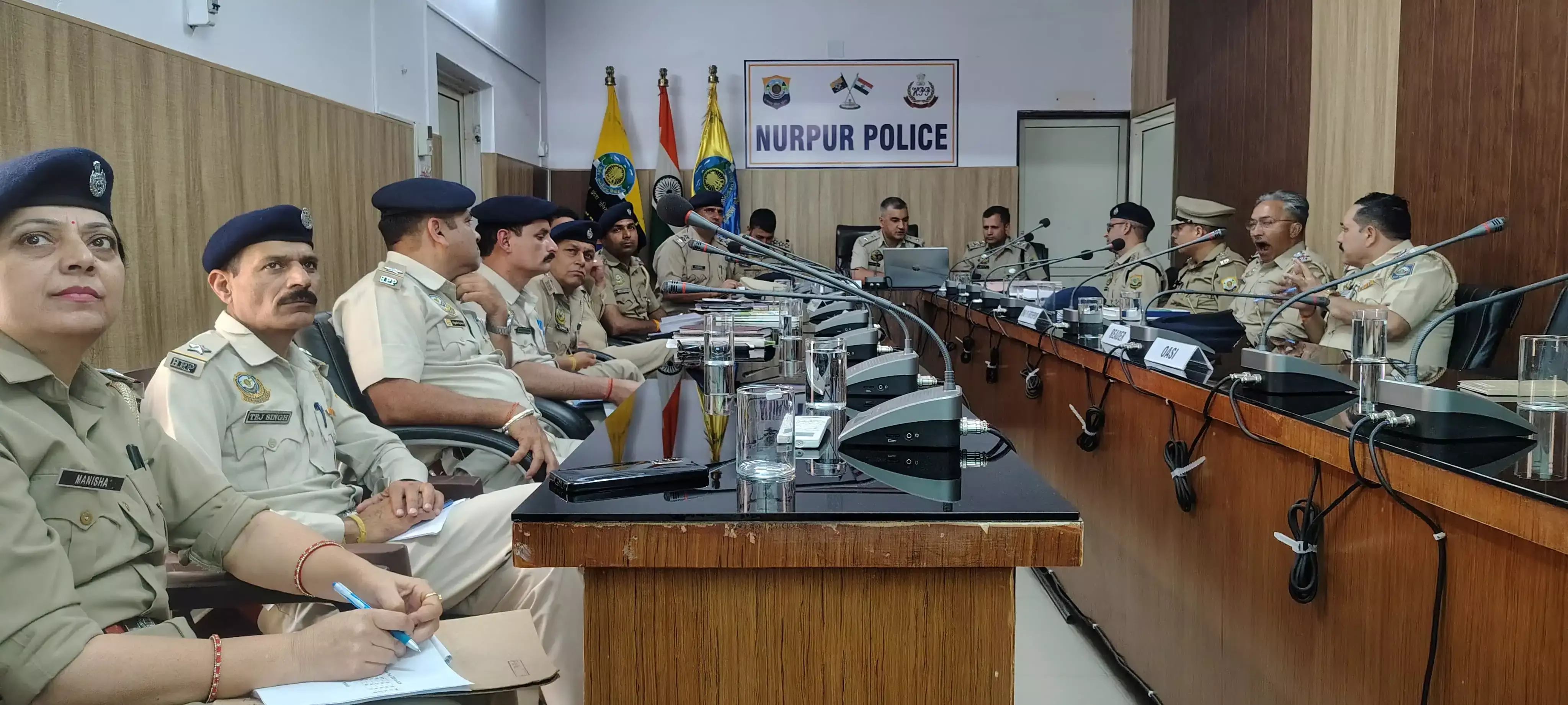 Dharamshala: पंचायत चुनाव और नशे पर नूरपुर पुलिस की समीक्षा बैठक Dharamshala: पंचायत चुनाव और नशे पर नूरपुर पुलिस की समीक्षा बैठक