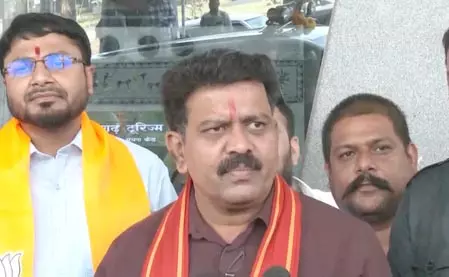 रायपुर की तरह बंगाल में घुसपैठियों पर होगा एक्शन, राज्य से बाहर किए जाएंगे : विजय शर्मा रायपुर की तरह बंगाल में घुसपैठियों पर होगा एक्शन, राज्य से बाहर किए जाएंगे : विजय शर्मा