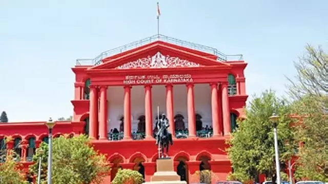 टूरिस्ट वीज़ा के दुरुपयोग पर HC की सख्त टिप्पणी, फ्रांसीसी नागरिक की याचिका खारिज टूरिस्ट वीज़ा के दुरुपयोग पर HC की सख्त टिप्पणी, फ्रांसीसी नागरिक की याचिका खारिज
