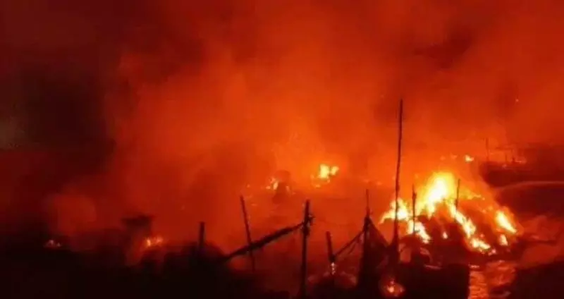 Gurugram: झुग्गी में आग से हड़कंप, एक मजदूर झुलसा Gurugram: झुग्गी में आग से हड़कंप, एक मजदूर झुलसा