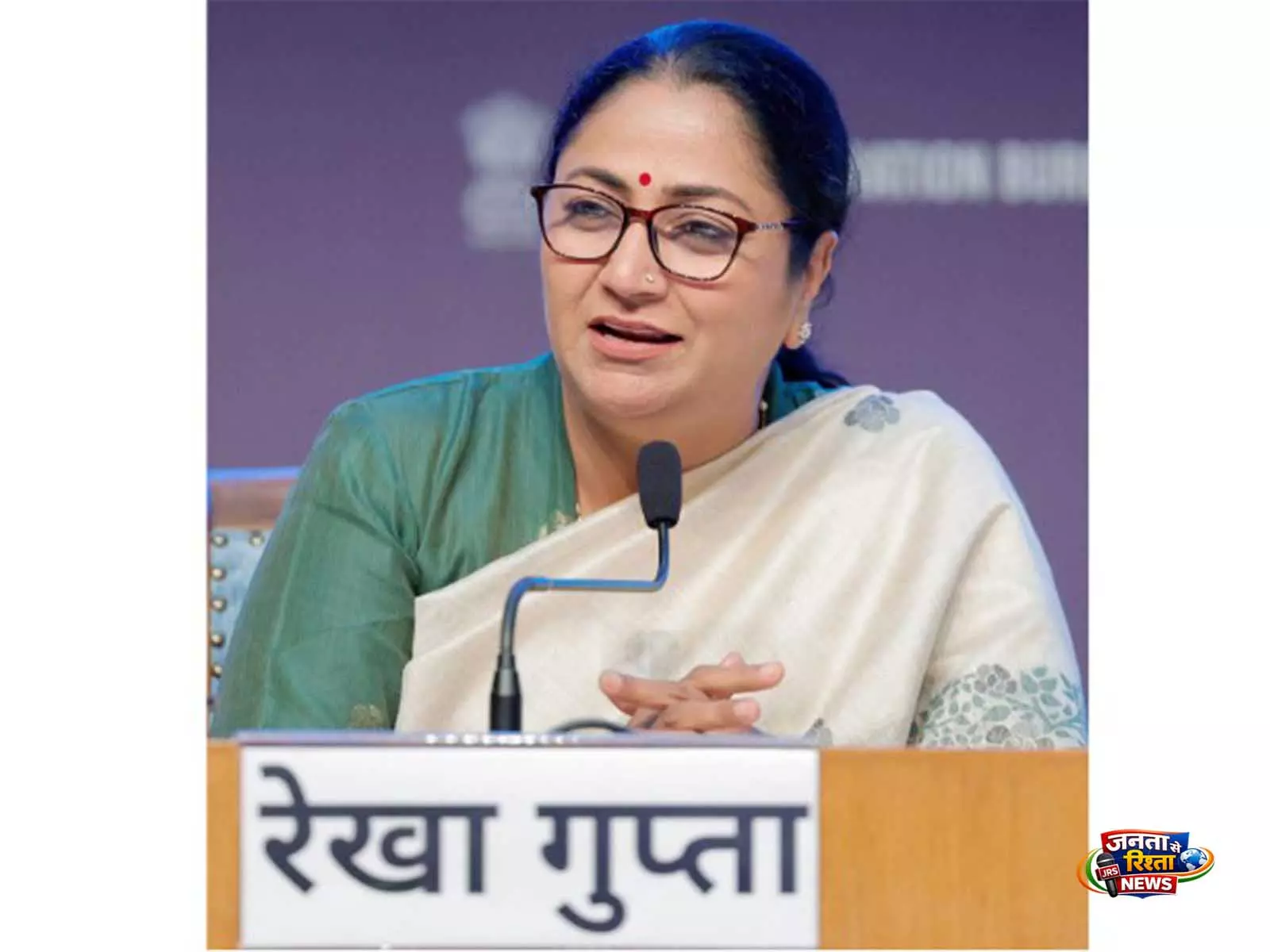 दिल्ली की CM रेखा गुप्ता ने भीषण गर्मी के बीच 13 मोबाइल हीट रिलीफ यूनिट्स को हरी झंडी दिखाई दिल्ली की CM रेखा गुप्ता ने भीषण गर्मी के बीच 13 मोबाइल हीट रिलीफ यूनिट्स को हरी झंडी दिखाई