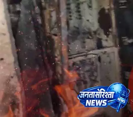 Bhubaneswar में भीषण आग, बसंत विला अपार्टमेंट के 2 निवासी मरे Bhubaneswar में भीषण आग, बसंत विला अपार्टमेंट के 2 निवासी मरे