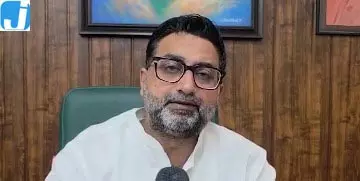 ममता बनर्जी के इस्तीफा नहीं देने पर यूपी के मंत्रियों का हमला, जनादेश का करें सम्मान और स्वीकारें हार ममता बनर्जी के इस्तीफा नहीं देने पर यूपी के मंत्रियों का हमला, जनादेश का करें सम्मान और स्वीकारें हार