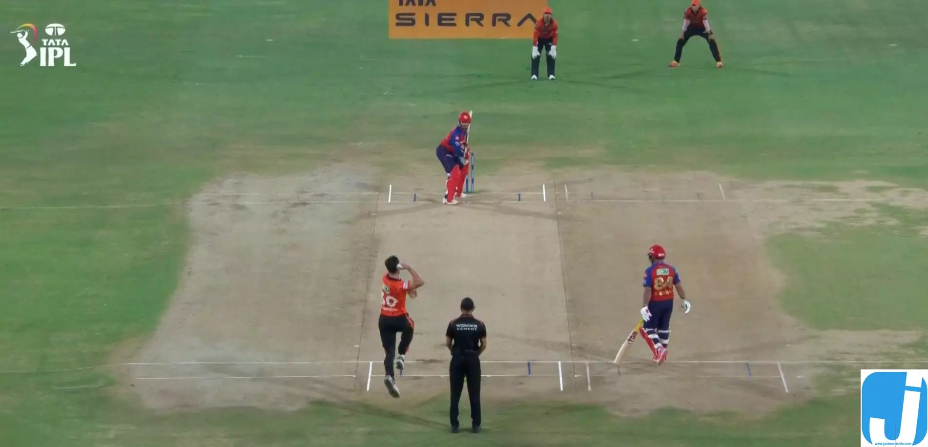 IPL 2026 : 11.4 ओवर में पंजाब 110/5, जीत के लिए संघर्ष IPL 2026 : 11.4 ओवर में पंजाब 110/5, जीत के लिए संघर्ष