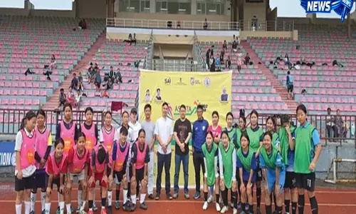 Itanagar FC ने अस्मिता लीग में किया शानदार प्रदर्शन, ट्रॉफी पर कब्जा Itanagar FC ने अस्मिता लीग में किया शानदार प्रदर्शन, ट्रॉफी पर कब्जा