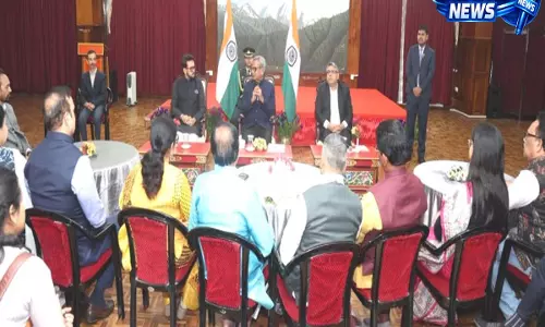 Sikkim: संसदीय समिति ने राज्यपाल माथुर से की मुलाकात