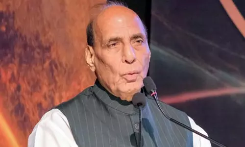 ऑपरेशन सिंदूर की वर्षगांठ पर राजनाथ सिंह ने सेना के शौर्य को किया सलाम, बोले- हमारे सशस्त्र बल हर चुनौती को तैयार ऑपरेशन सिंदूर की वर्षगांठ पर राजनाथ सिंह ने सेना के शौर्य को किया सलाम, बोले- हमारे सशस्त्र बल हर चुनौती को तैयार