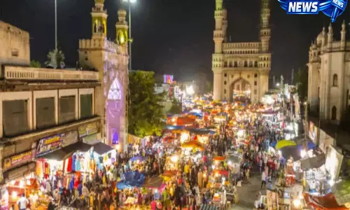 Hyderabad: चारमीनार के पास एक्ट्रेस को परेशान करने के आरोप में हैदराबाद में शख्स गिरफ्तार Hyderabad: चारमीनार के पास एक्ट्रेस को परेशान करने के आरोप में हैदराबाद में शख्स गिरफ्तार