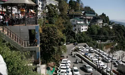 Mussoorie: मसूरी में टूरिस्ट टैक्स के लिए फास्टैग की तैयारी Mussoorie: मसूरी में टूरिस्ट टैक्स के लिए फास्टैग की तैयारी