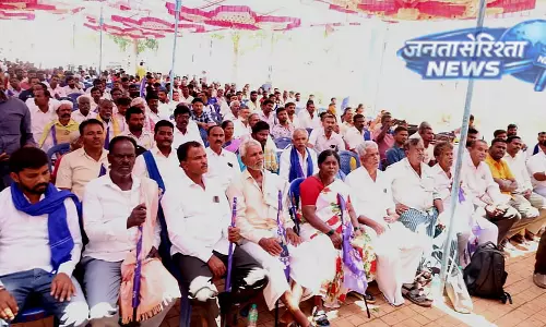 कर्नाटक में SC/ST भूमि कानून के पेंडिंग मामलों पर विरोध तेज कर्नाटक में SC/ST भूमि कानून के पेंडिंग मामलों पर विरोध तेज