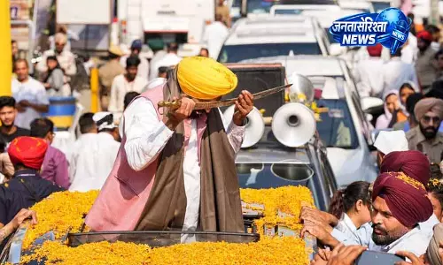 धमाके के बाद CM Mann की जालंधर यात्रा में सुरक्षा कड़ी धमाके के बाद CM Mann की जालंधर यात्रा में सुरक्षा कड़ी