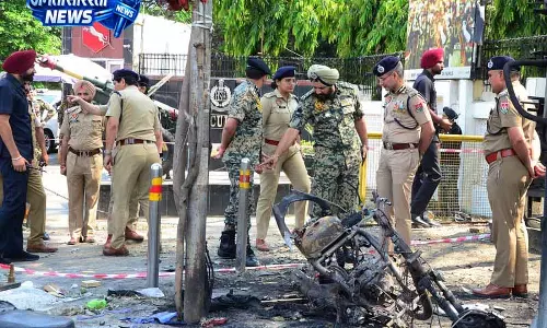 Jalandhar ब्लास्ट केस में राष्ट्रीय एजेंसी ने ली संज्ञान Jalandhar ब्लास्ट केस में राष्ट्रीय एजेंसी ने ली संज्ञान