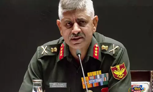 हमें पता है कि Pakistan की सेना हमारे ख़िलाफ़ क्या ला सकती है: लेफ्टिनेंट जनरल ज़ुबिन ए मिनवाला हमें पता है कि Pakistan की सेना हमारे ख़िलाफ़ क्या ला सकती है: लेफ्टिनेंट जनरल ज़ुबिन ए मिनवाला